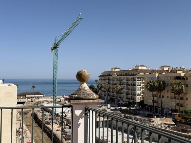 2 bedroom Apartment for sale in Estepona - € 475,000 (Ref: 9958318)