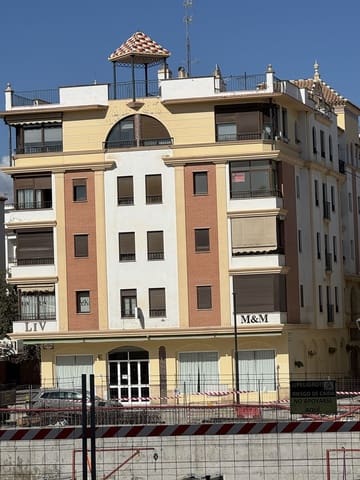 2 Zimmer Apartment zu verkaufen in Estepona - 449.000 € (Ref: 9958318)