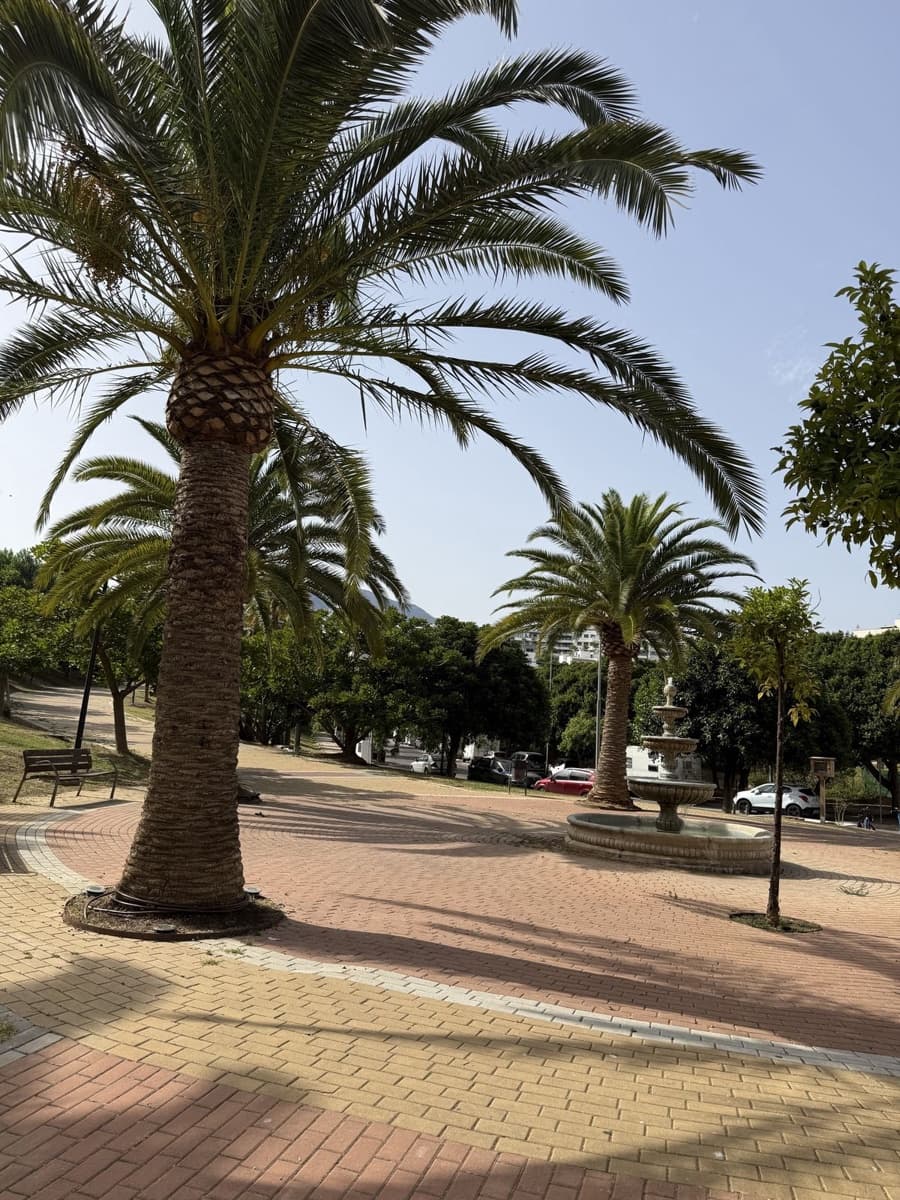 1 soveværelse Lejlighed til salg i Estepona med swimmingpool garage - € 325.000 (Ref: 9965979)