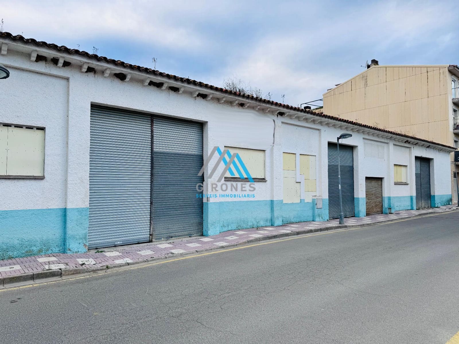 1 slaapkamer Commercieel te huur in Santa Cristina d'Aro - € 3.000 (Ref: 9890750)