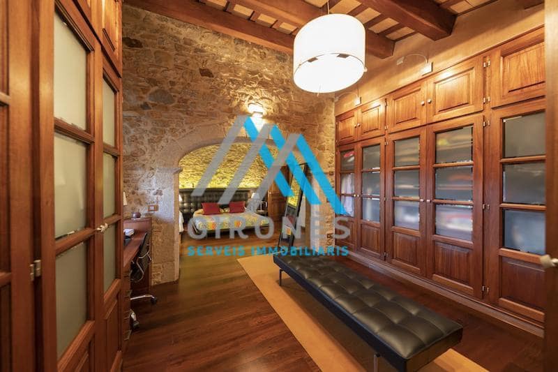 5 chambre Finca/Maison de Campagne à vendre à Platja d'Aro avec piscine garage - 3 100 000 € (Ref: 9890751)
