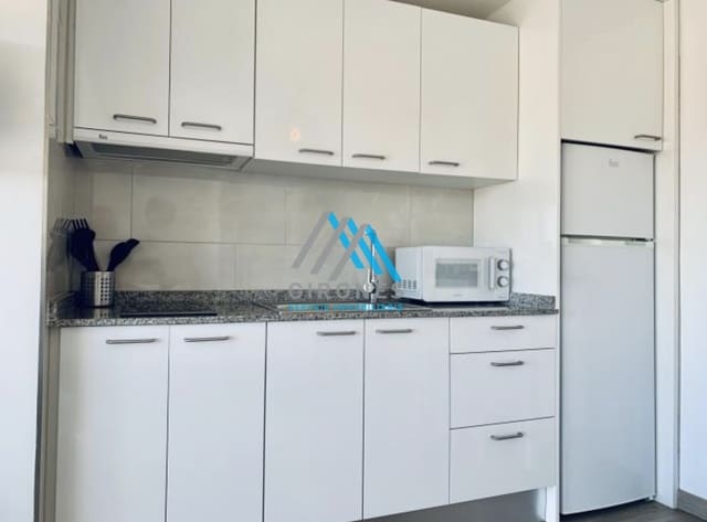 Studio til salgs i Platja d'Aro, Castell-Platja d'Aro med svømmebasseng - € 149 000 (Ref: 9890753)
