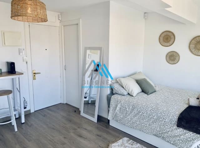Studio til salgs i Platja d'Aro, Castell-Platja d'Aro med svømmebasseng - € 149 000 (Ref: 9890753)