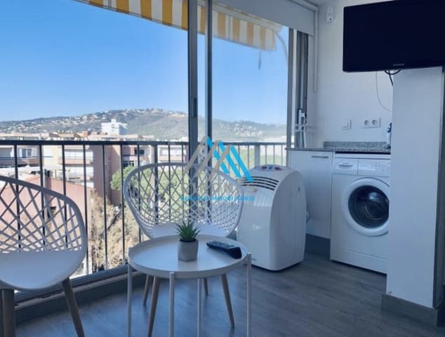 Studio til salgs i Platja d'Aro, Castell-Platja d'Aro med svømmebasseng - € 149 000 (Ref: 9890753)