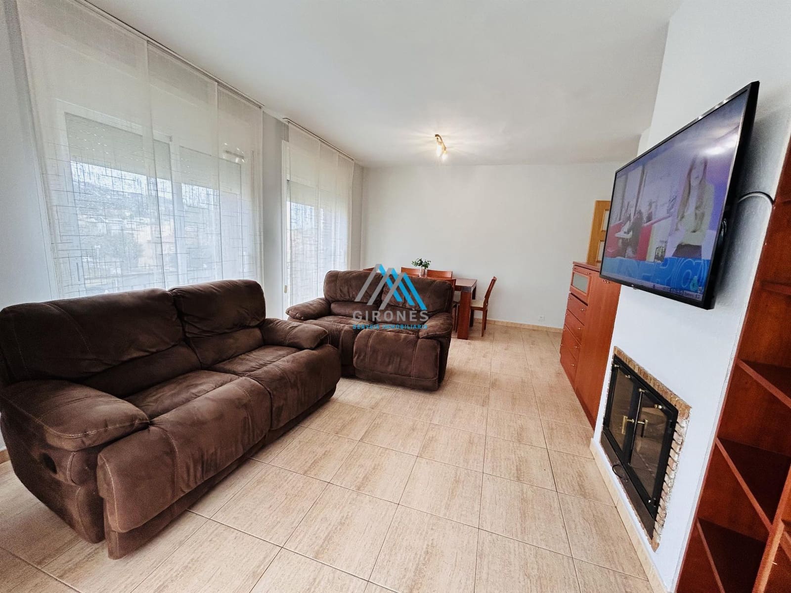 3 bedroom Flat for rent in Santa Cristina d'Aro - € 1,100 (Ref: 9890754)