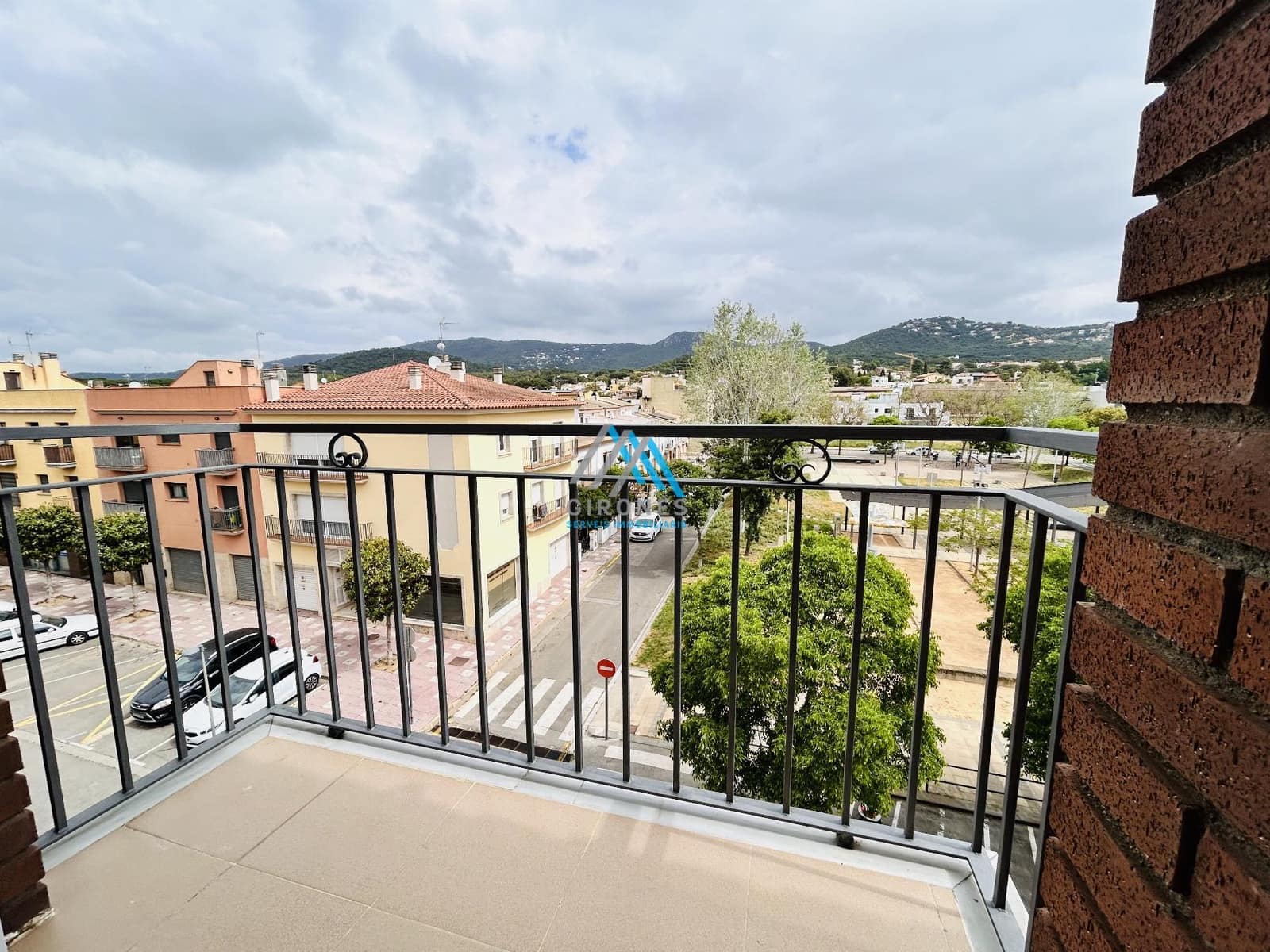 3 bedroom Flat for rent in Santa Cristina d'Aro - € 1,100 (Ref: 9890754)