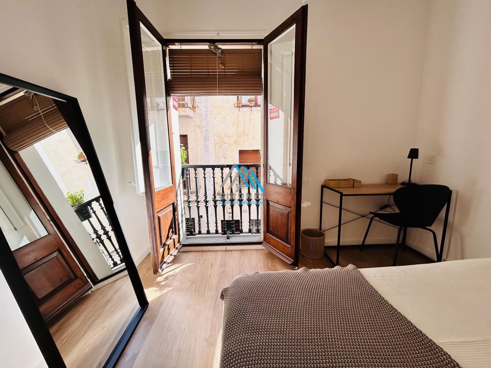 2 slaapkamer Appartement te huur in Sant Feliu de Guixols - € 1.900 (Ref: 9890755)