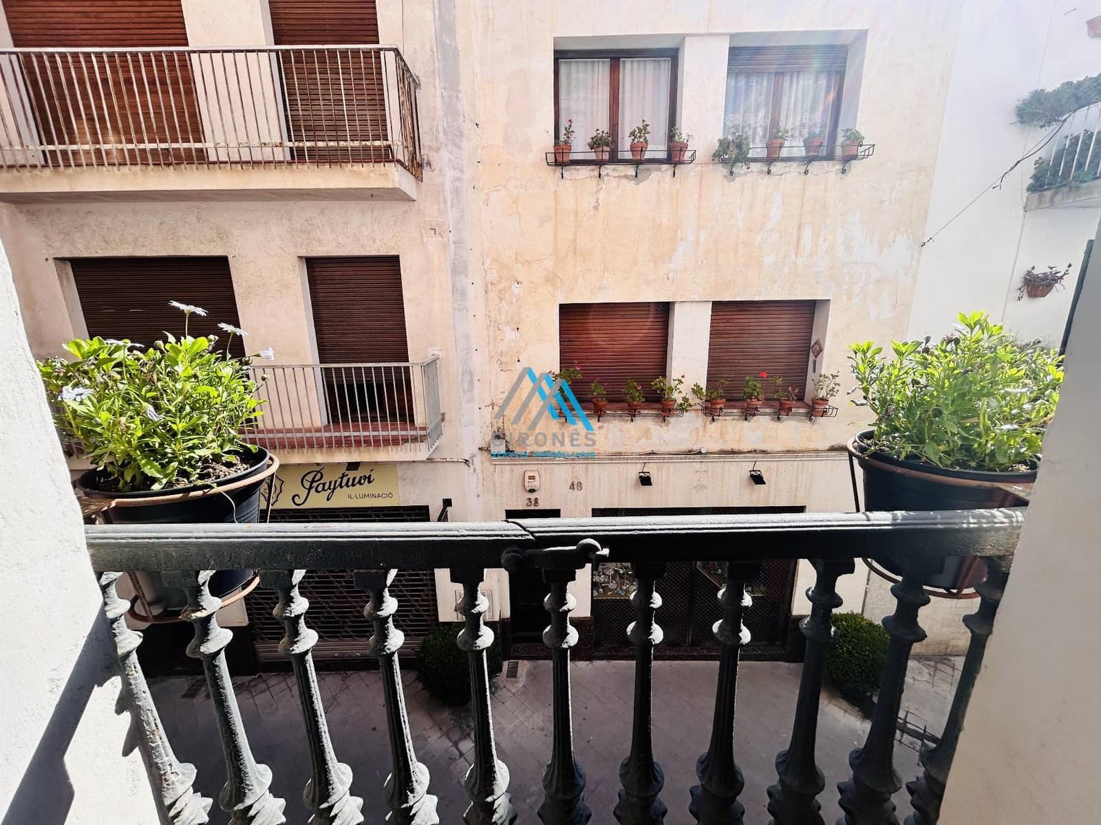 2 slaapkamer Appartement te huur in Sant Feliu de Guixols - € 1.900 (Ref: 9890755)