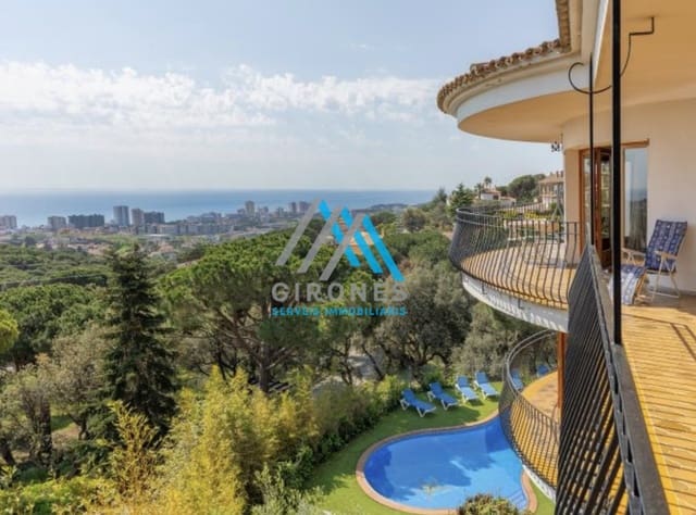 7 soverom Villa til salgs i Platja d'Aro, Castell-Platja d'Aro med svømmebasseng garasje - € 990 000 (Ref: 9890756)