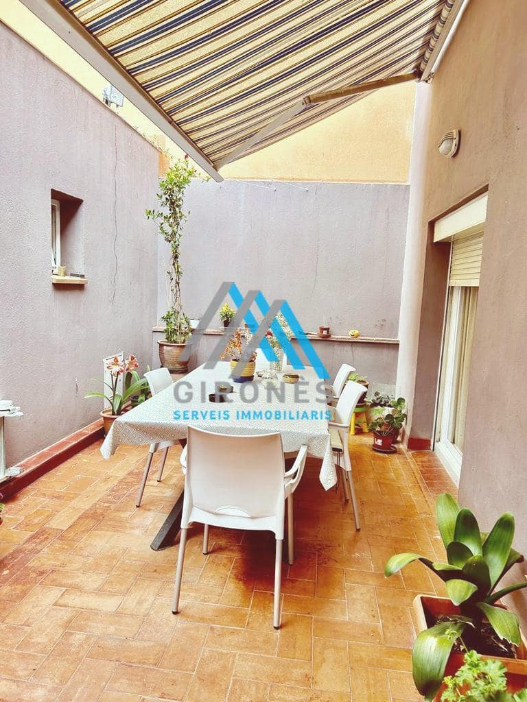 4 slaapkamer Huis te koop in Santa Cristina d'Aro met garage - € 349.000 (Ref: 9890759)