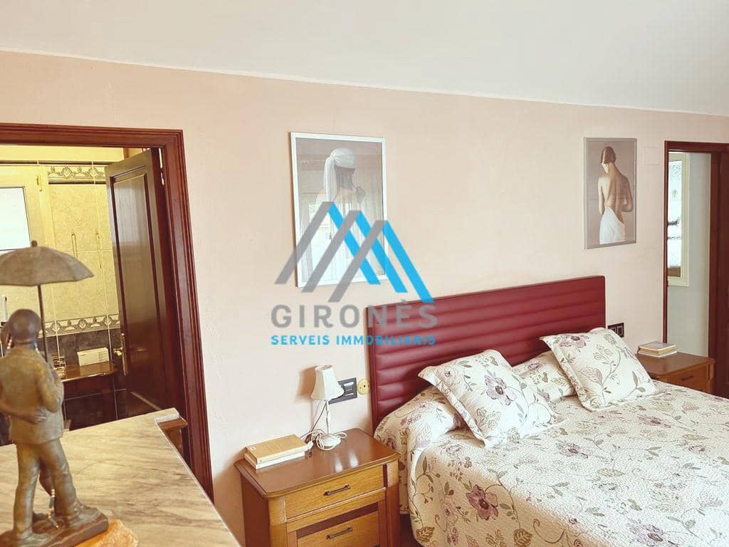 4 slaapkamer Huis te koop in Santa Cristina d'Aro met garage - € 349.000 (Ref: 9890759)