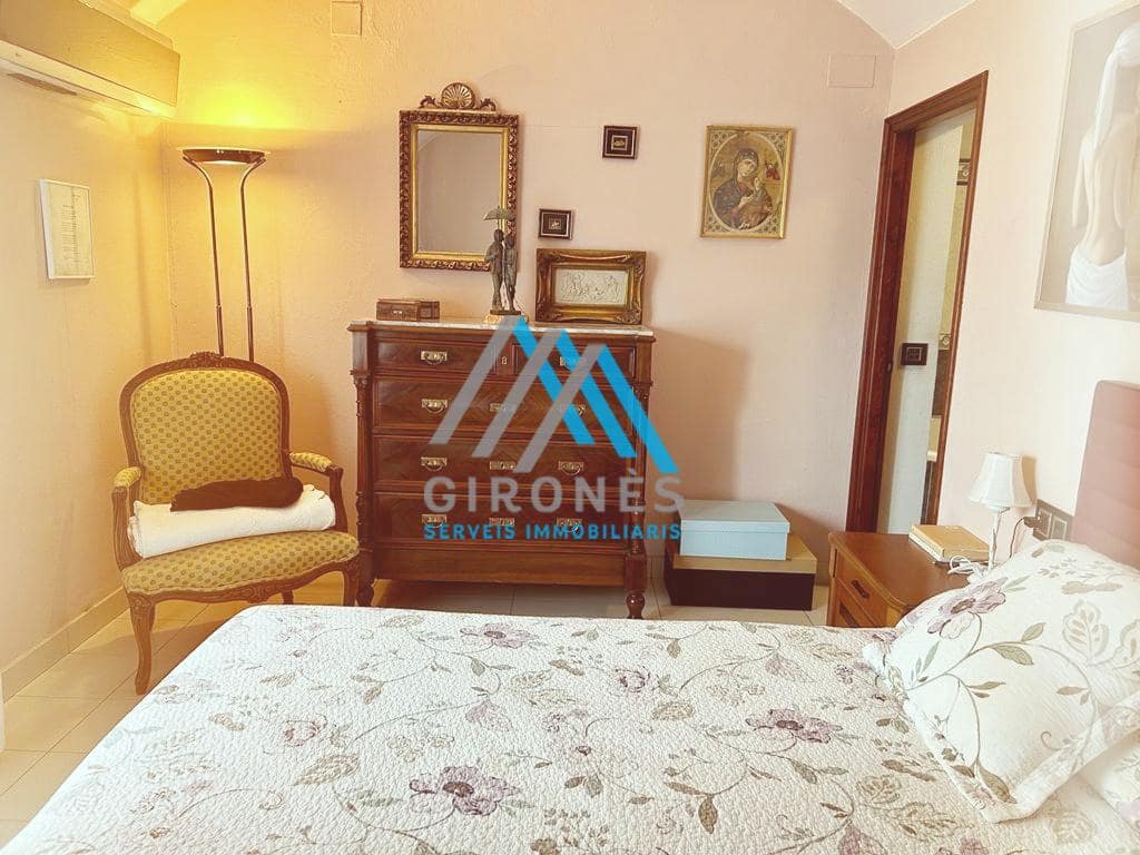 4 slaapkamer Huis te koop in Santa Cristina d'Aro met garage - € 349.000 (Ref: 9890759)