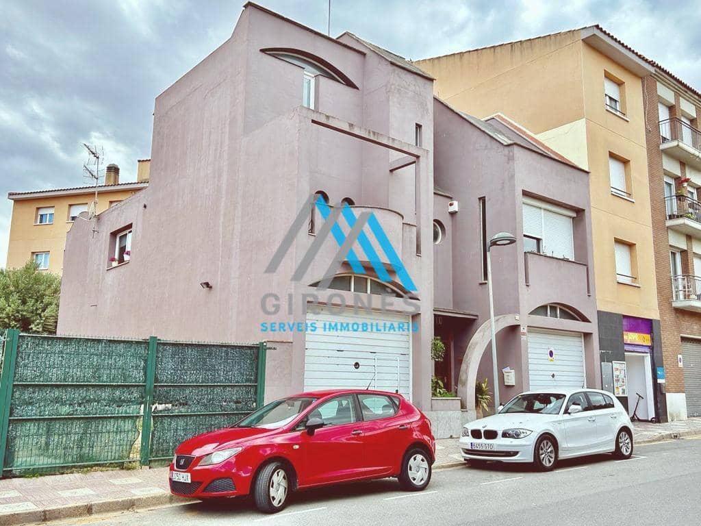 4 quarto Casa em Banda para venda em Santa Cristina d'Aro com garagem - 349 000 € (Ref: 9890759)