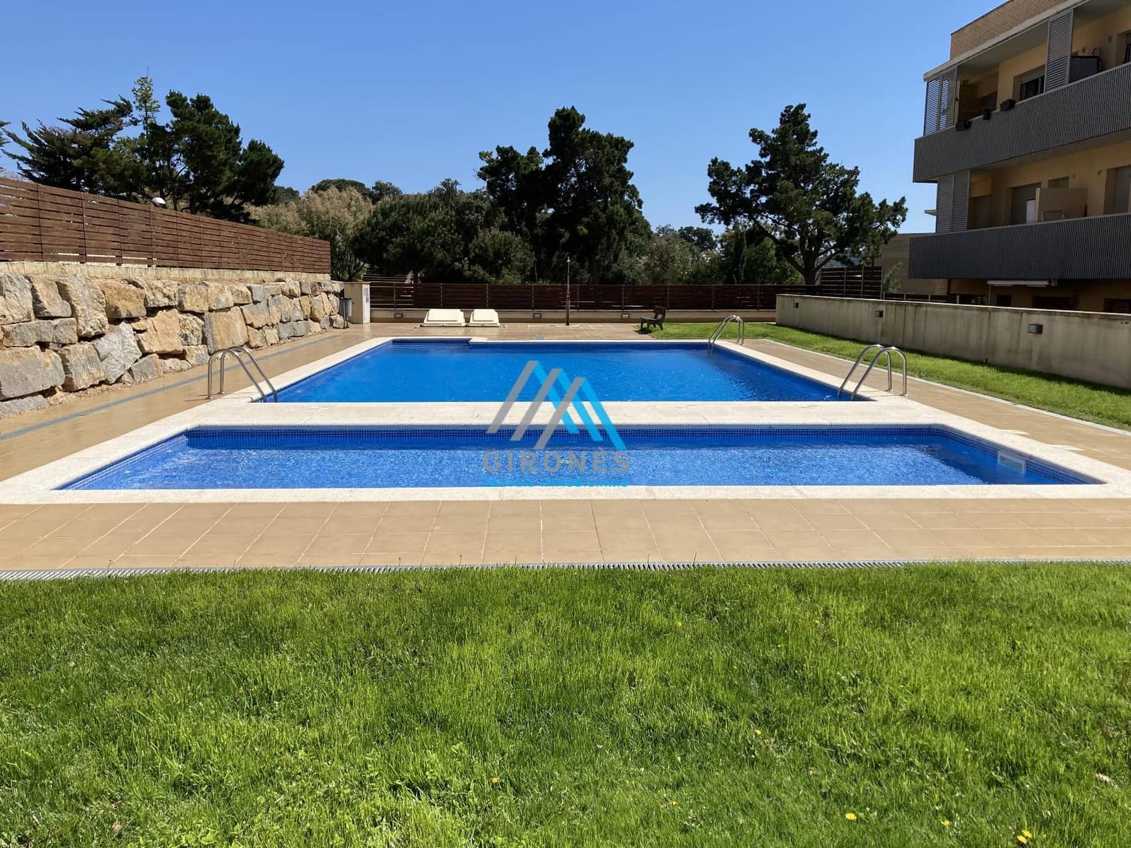 1 Zimmer Apartment zu verkaufen in Sant Feliu de Guixols mit Pool Garage - 235.000 € (Ref: 9890762)