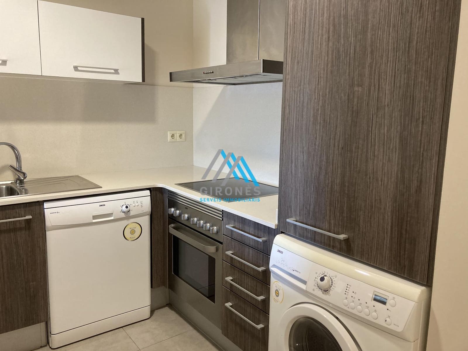 1 Zimmer Apartment zu verkaufen in Sant Feliu de Guixols mit Pool Garage - 235.000 € (Ref: 9890762)