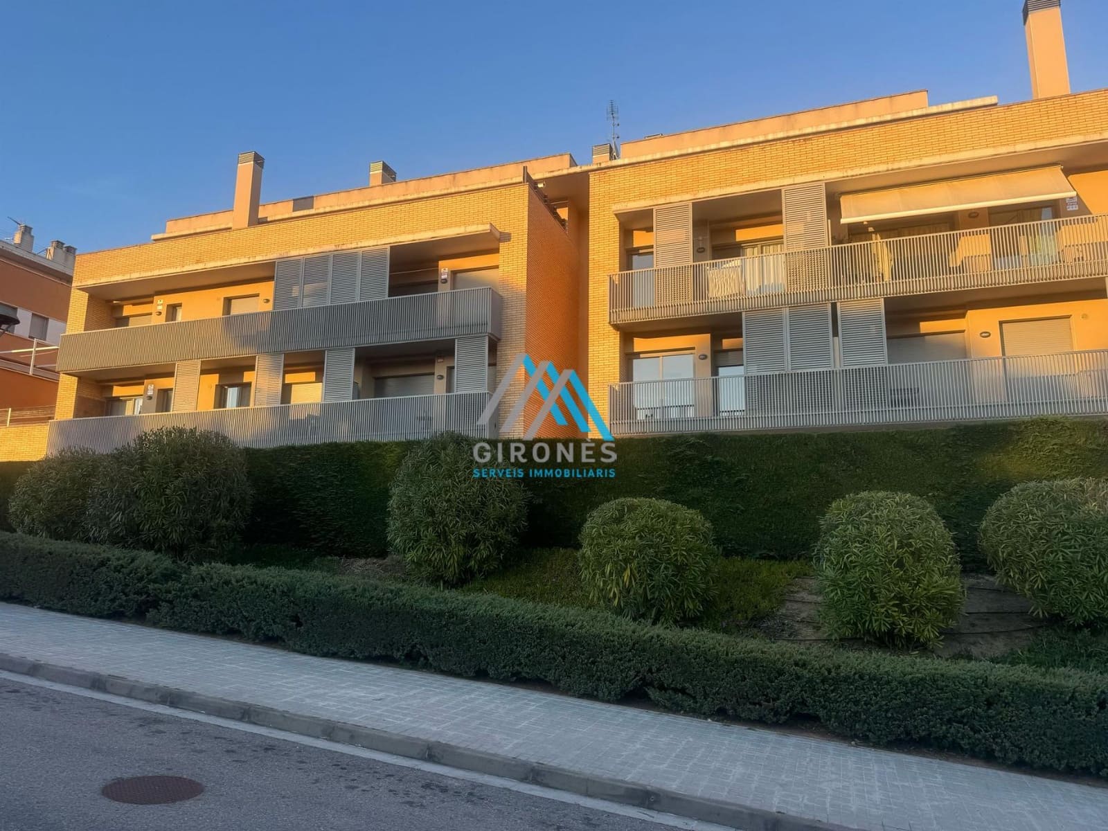 1 Zimmer Apartment zu verkaufen in Sant Feliu de Guixols mit Pool Garage - 235.000 € (Ref: 9890762)