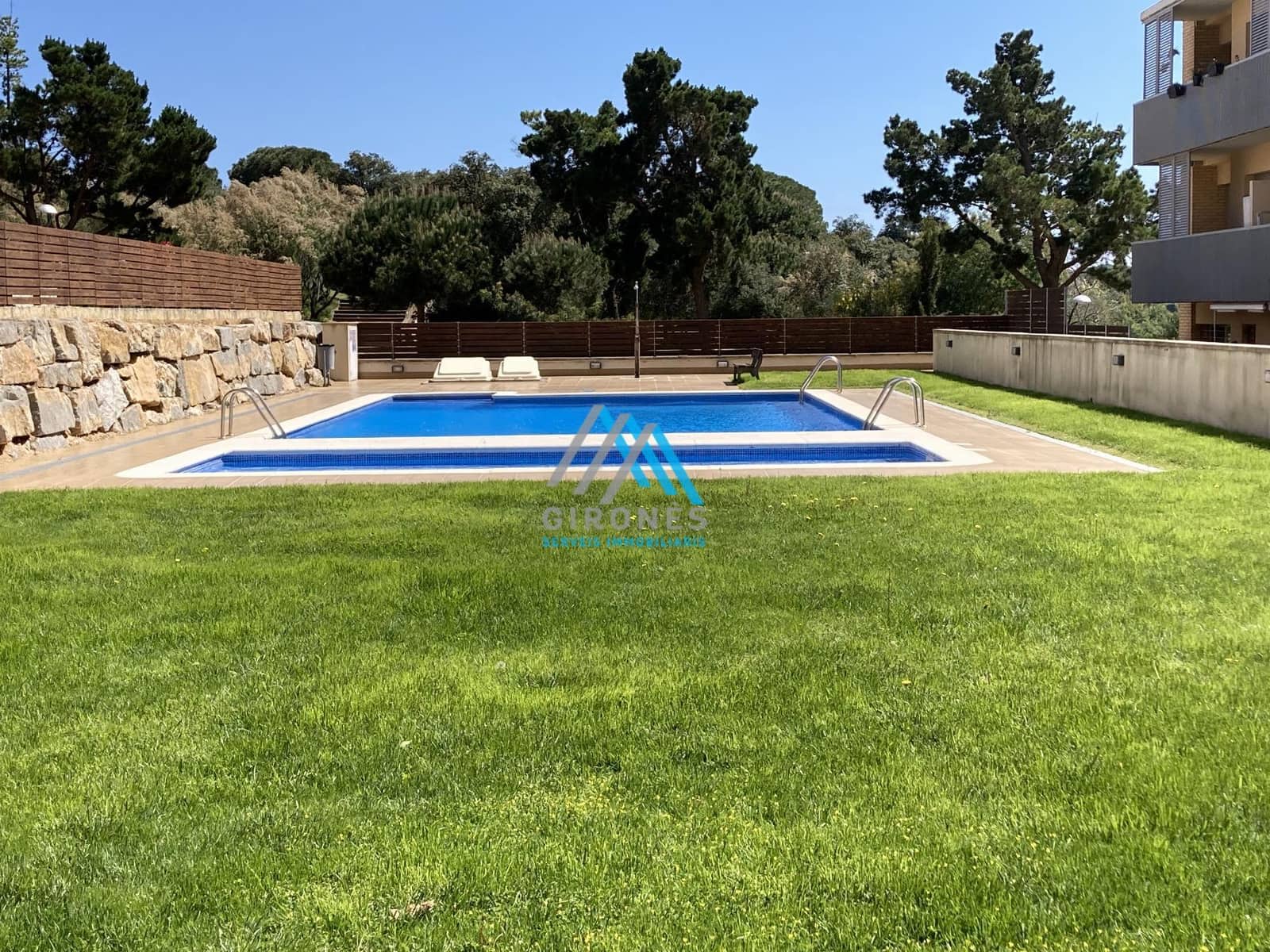 1 Zimmer Apartment zu verkaufen in Sant Feliu de Guixols mit Pool Garage - 235.000 € (Ref: 9890762)