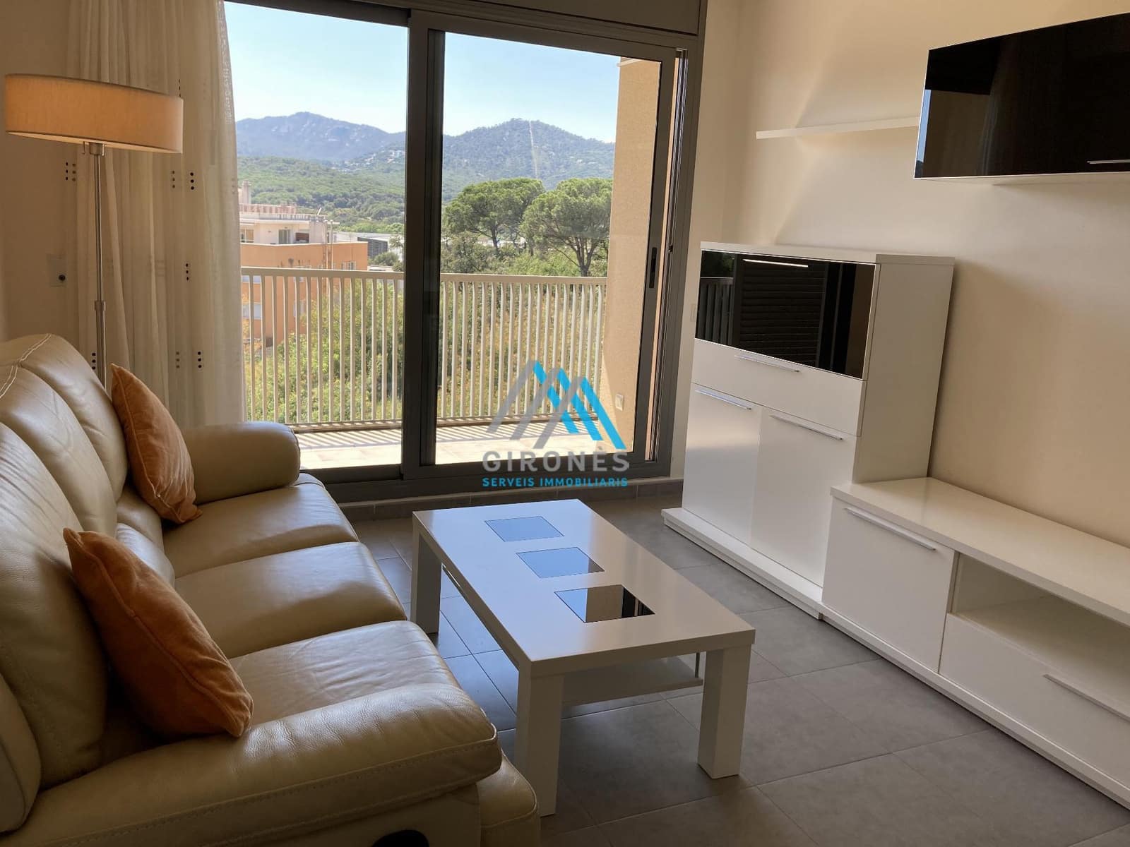 1 Zimmer Apartment zu verkaufen in Sant Feliu de Guixols mit Pool Garage - 235.000 € (Ref: 9890762)