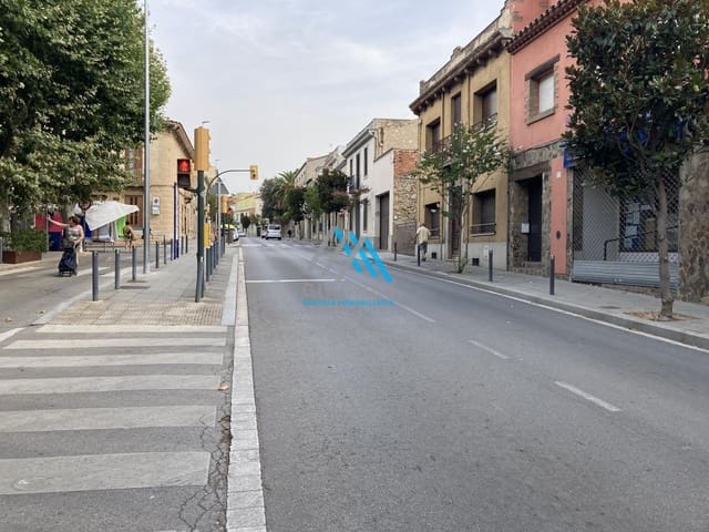2 camera da letto Commerciale in vendita in Cassà de la Selva - 59.000 € (Rif: 9890763)