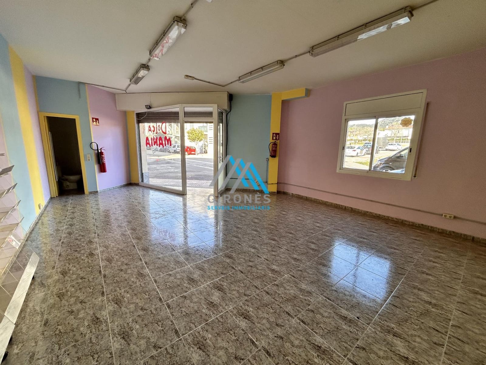 2 slaapkamer Commercieel te huur in Santa Cristina d'Aro - € 475 (Ref: 9890768)