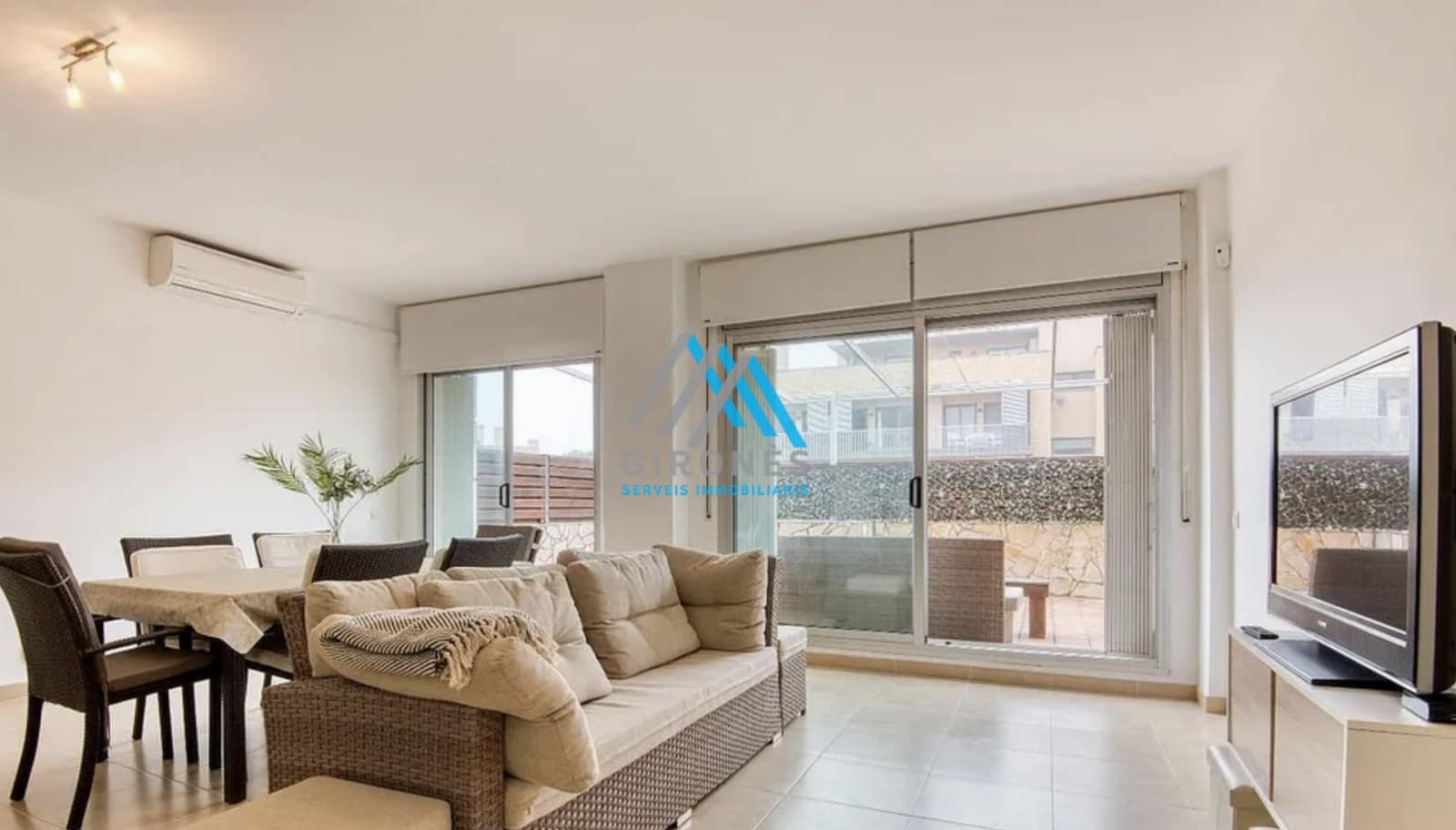 3 soveværelse Lejlighed til salg i Sant Feliu de Guixols med swimmingpool garage - € 375.000 (Ref: 9890769)