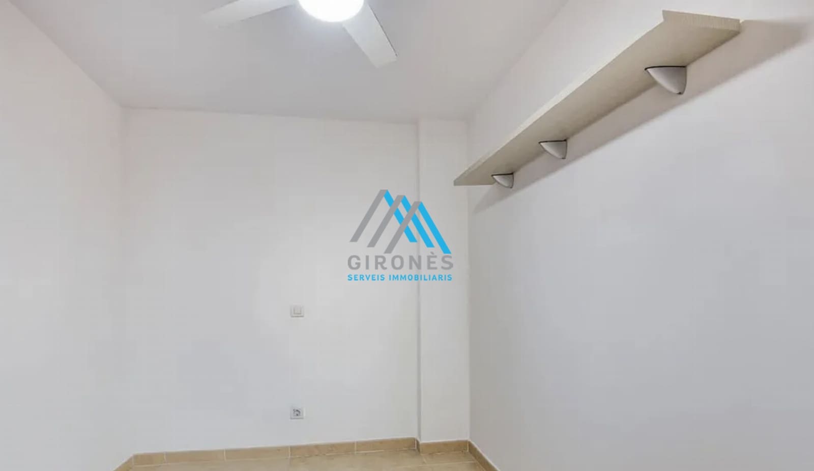 3 soveværelse Lejlighed til salg i Sant Feliu de Guixols med swimmingpool garage - € 375.000 (Ref: 9890769)