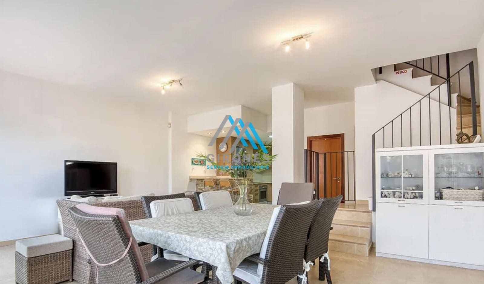 3 soveværelse Lejlighed til salg i Sant Feliu de Guixols med swimmingpool garage - € 375.000 (Ref: 9890769)