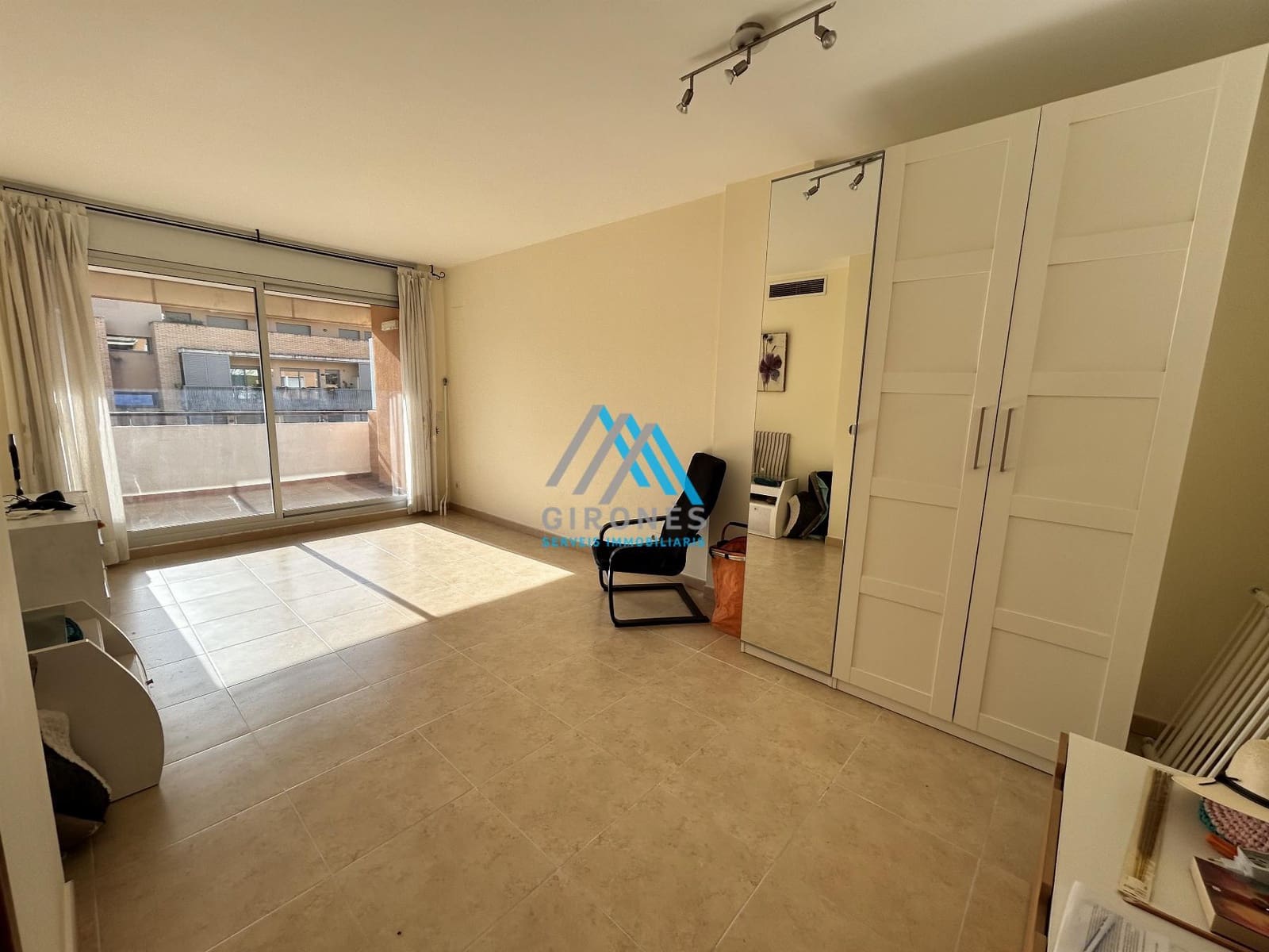 3 soveværelse Lejlighed til salg i Sant Feliu de Guixols med swimmingpool garage - € 375.000 (Ref: 9890769)