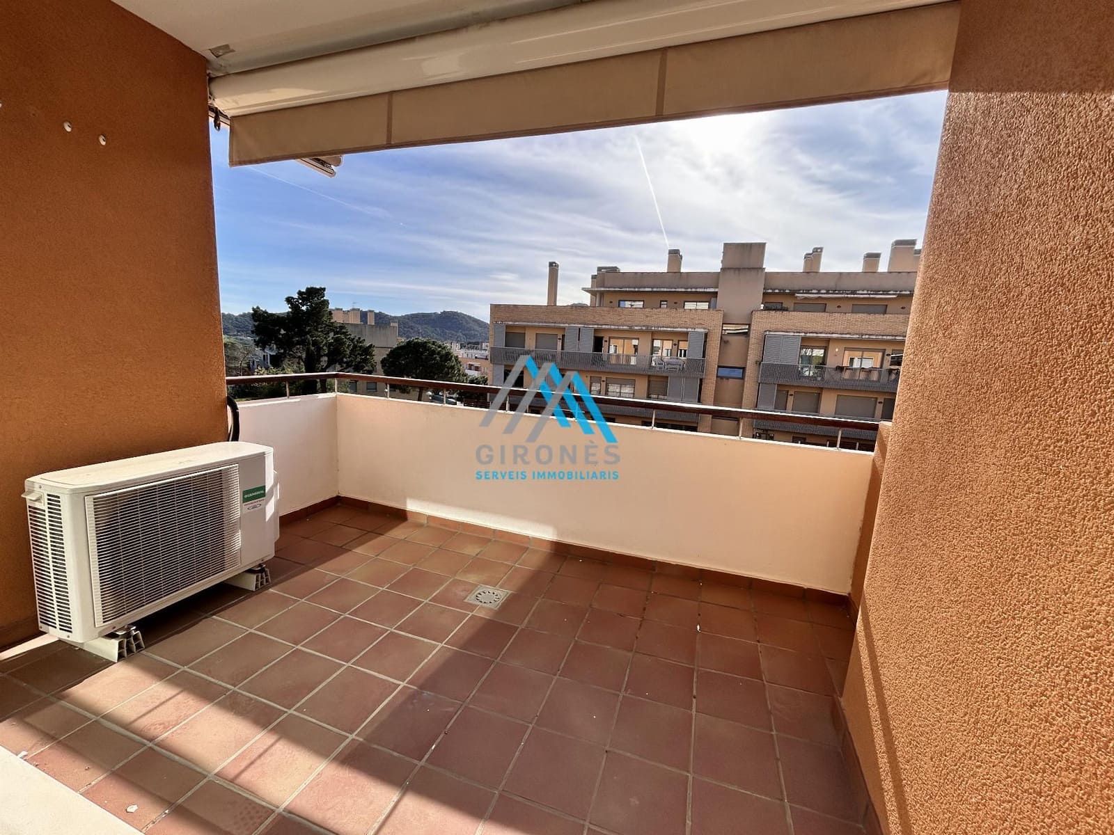 3 soveværelse Lejlighed til salg i Sant Feliu de Guixols med swimmingpool garage - € 375.000 (Ref: 9890769)