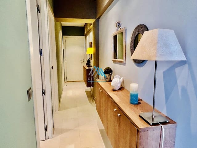 3 bedroom Apartment for sale in Palamós with garage - € 585,000 (Ref: 9890770)