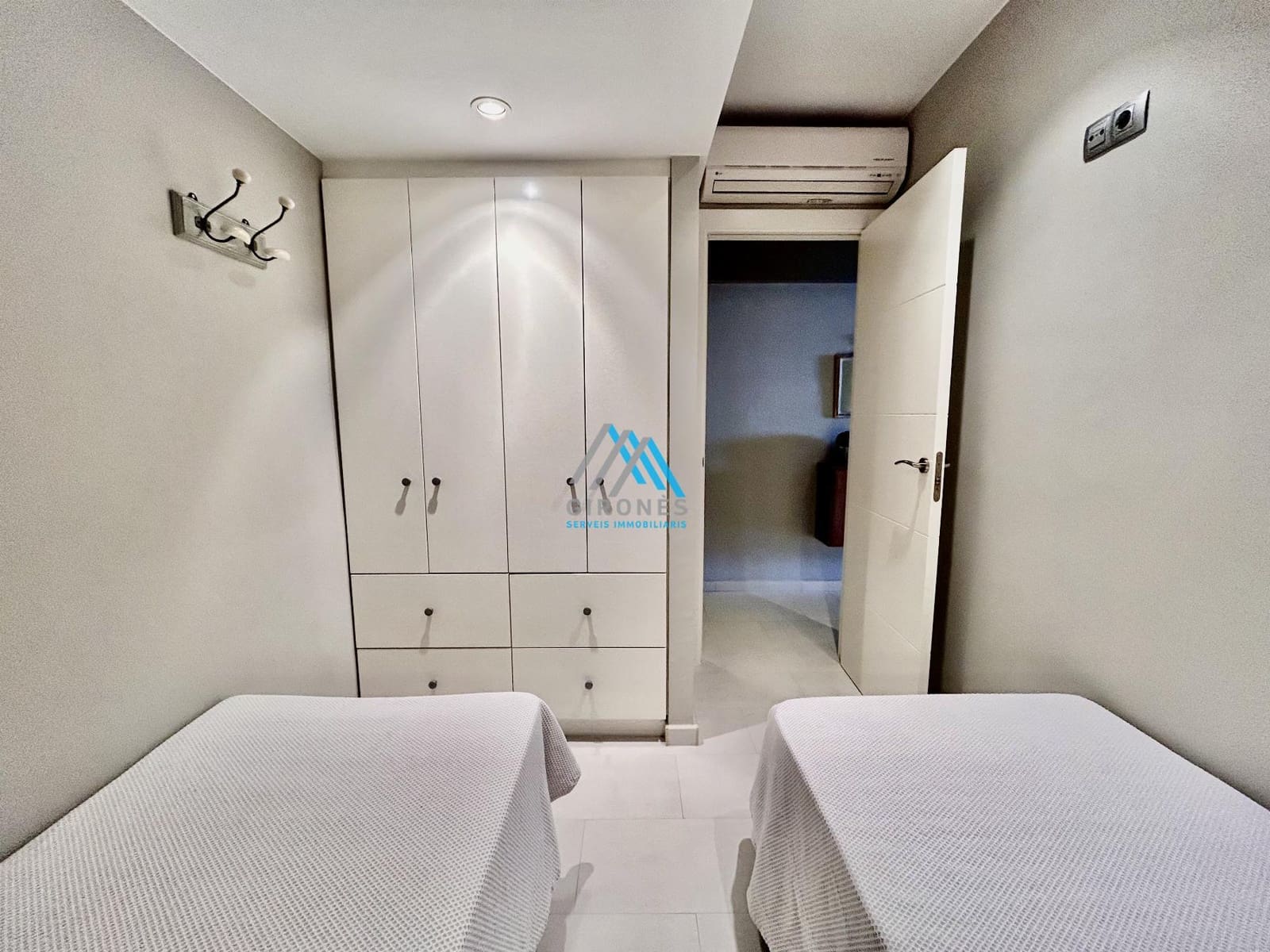 3 bedroom Apartment for sale in Palamos with garage - € 585,000 (Ref: 9890770)