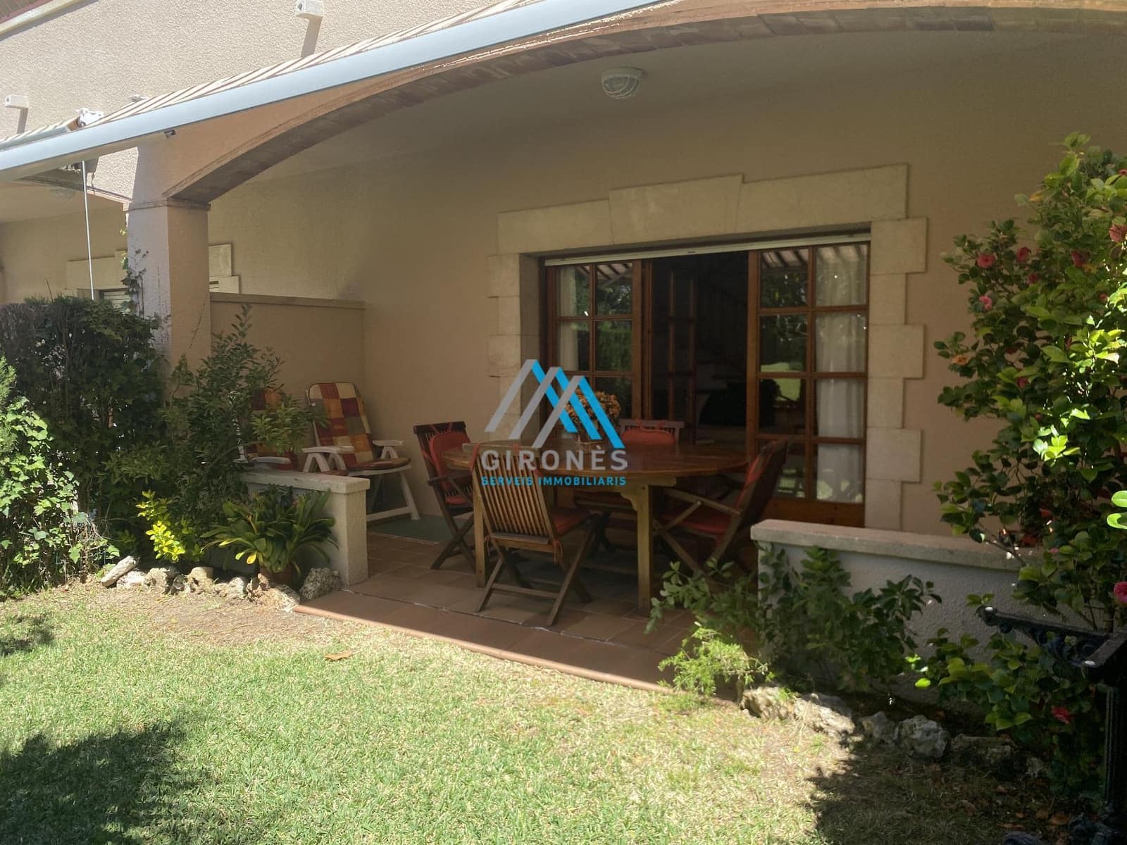 4 sypialnia Dom blizniak do wynajęcia w Platja d'Aro z basenem garażem - 1 650 € (Ref: 9890771)