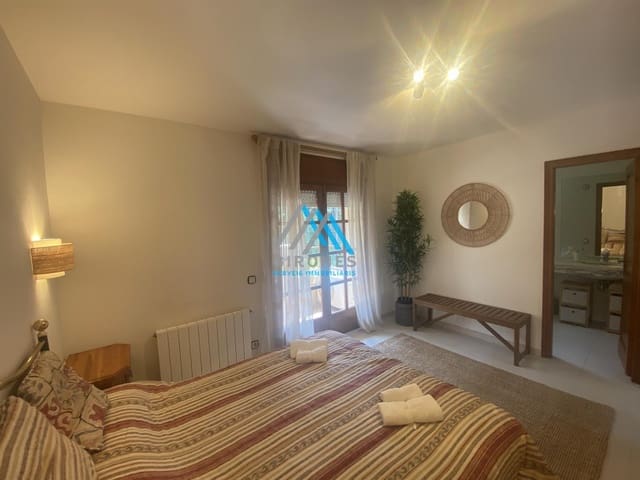 4 sovrum Semi-fristående Villa att hyra i Platja d'Aro, Castell-Platja d'Aro med pool garage - 1 650 € (Ref: 9890771)