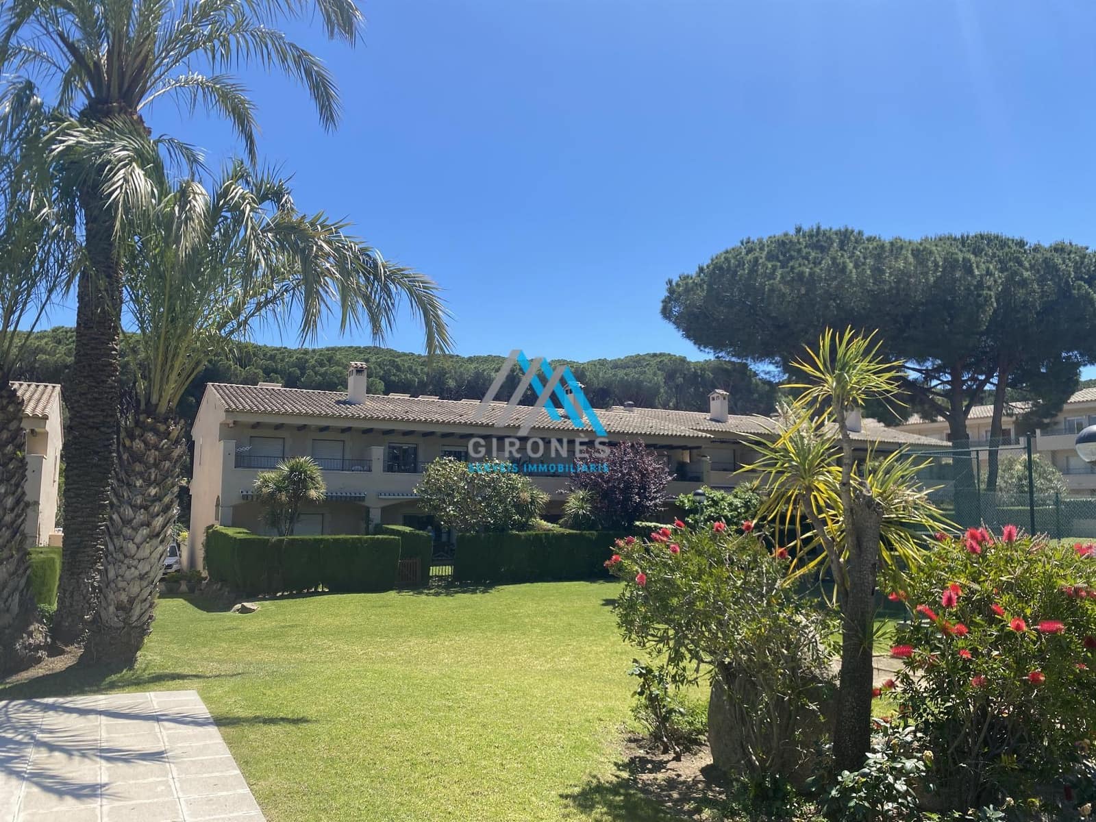 4 sypialnia Dom blizniak do wynajęcia w Platja d'Aro z basenem garażem - 1 650 € (Ref: 9890771)