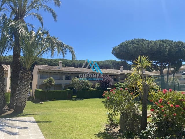 4 sovrum Semi-fristående Villa att hyra i Platja d'Aro, Castell-Platja d'Aro med pool garage - 1 650 € (Ref: 9890771)