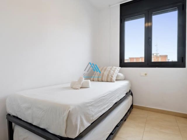3 bedroom Apartment for sale in Sant Joan de Palamós, Palamós - € 393,000 (Ref: 9890774)