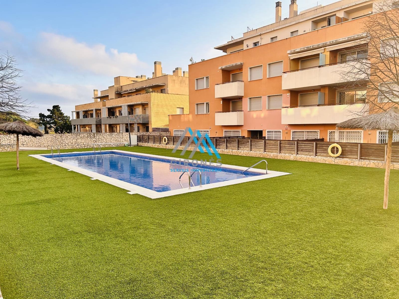 Appartement de 2 chambres à louer à Sant Feliu de Guixols avec piscine garage - 1 150 € (Ref: 9890775)
