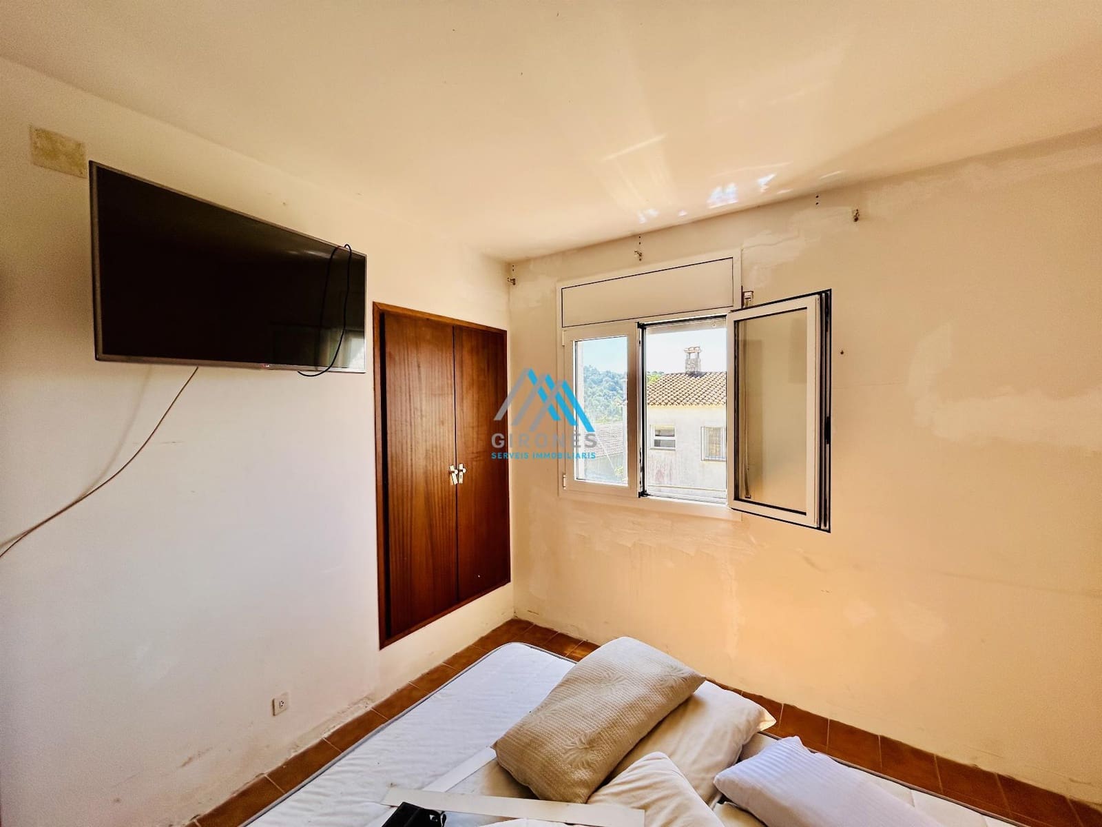 3 sovrum Villa till salu i Roca de Malvet med garage - 330 000 € (Ref: 9890778)