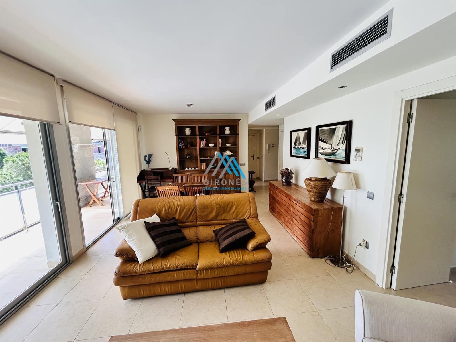 3 sypialnia Penthouse na sprzedaż w S'Agaro z basenem garażem - 550 000 € (Ref: 9890780)