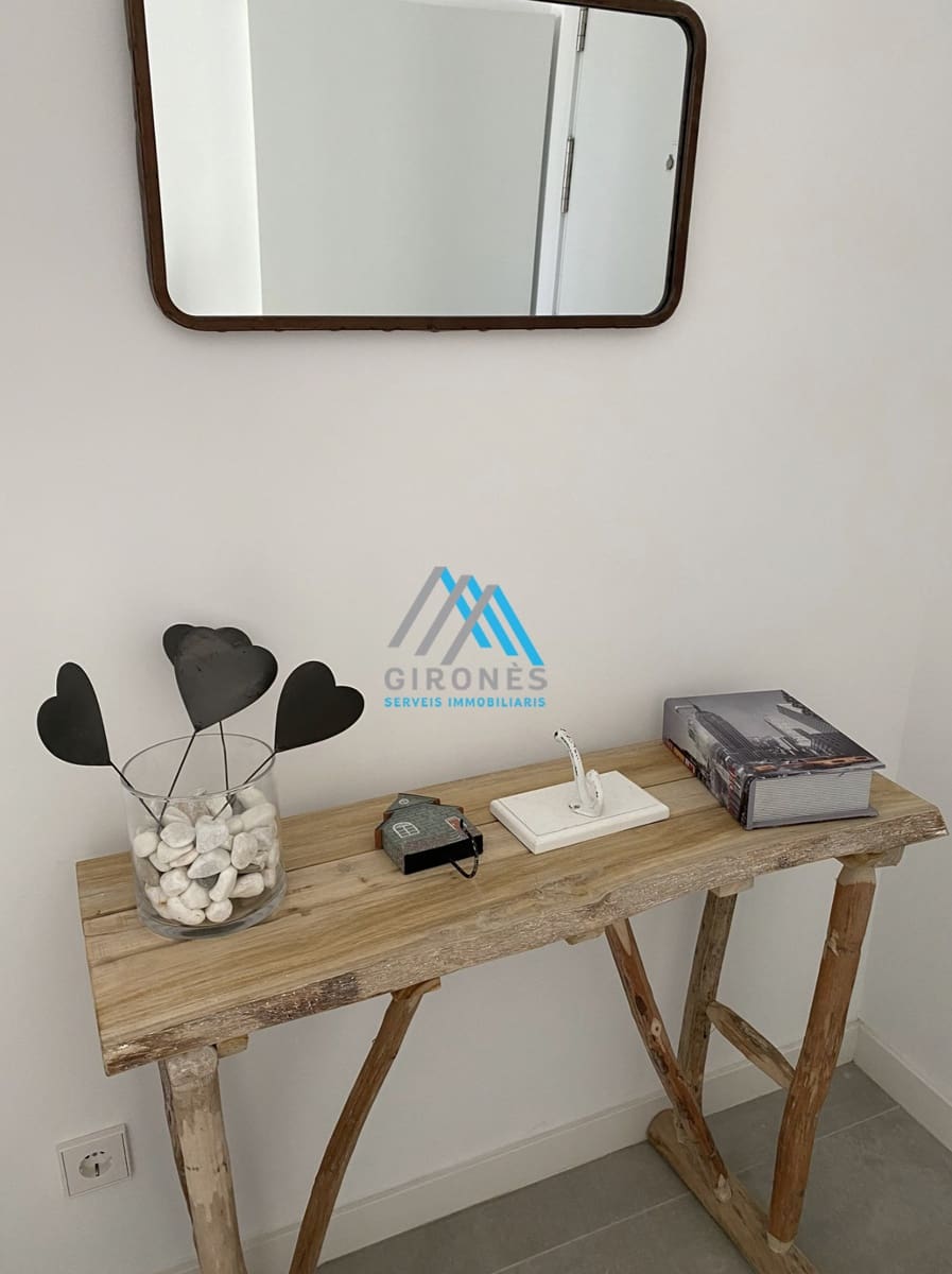 3 sypialnia Mieszkanie do wynajęcia w Platja d'Aro z basenem garażem - 1 250 € (Ref: 9890784)