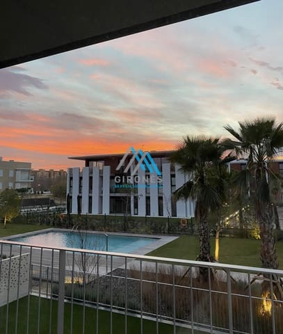 3 sypialnia Mieszkanie do wynajęcia w Platja d'Aro, Castell-Platja d'Aro z basenem garażem - 1 250 € (Ref: 9890784)