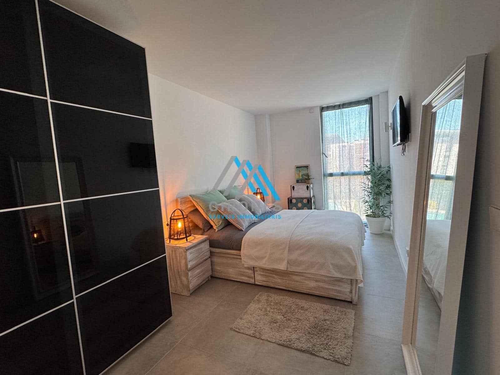 3 sypialnia Mieszkanie do wynajęcia w Platja d'Aro z basenem garażem - 1 250 € (Ref: 9890784)