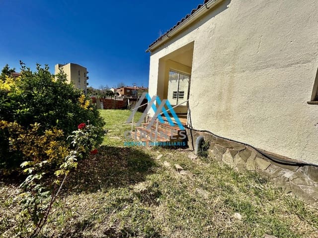 Terrain à Bâtir à vendre à Santa Cristina d'Aro - 830 000 € (Ref: 9890789)