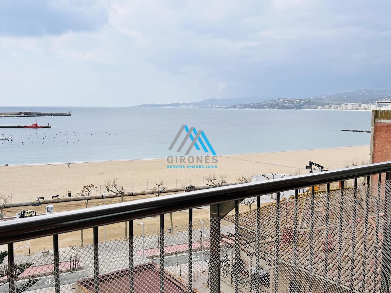 Appartement de 2 chambres à louer à Palamos avec garage - 5 800 € (Ref: 9893286)