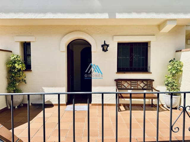3 soverom Kjedet enebolig til leie i Sant Antoni de Calonge, Calonge i Sant Antoni med svømmebasseng garasje - € 5 000 (Ref: 9909779)