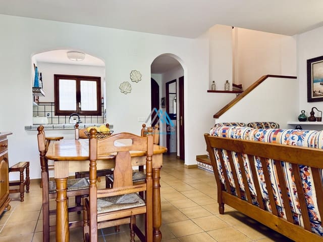 3 soverom Kjedet enebolig til leie i Sant Antoni de Calonge, Calonge i Sant Antoni med svømmebasseng garasje - € 5 000 (Ref: 9909779)