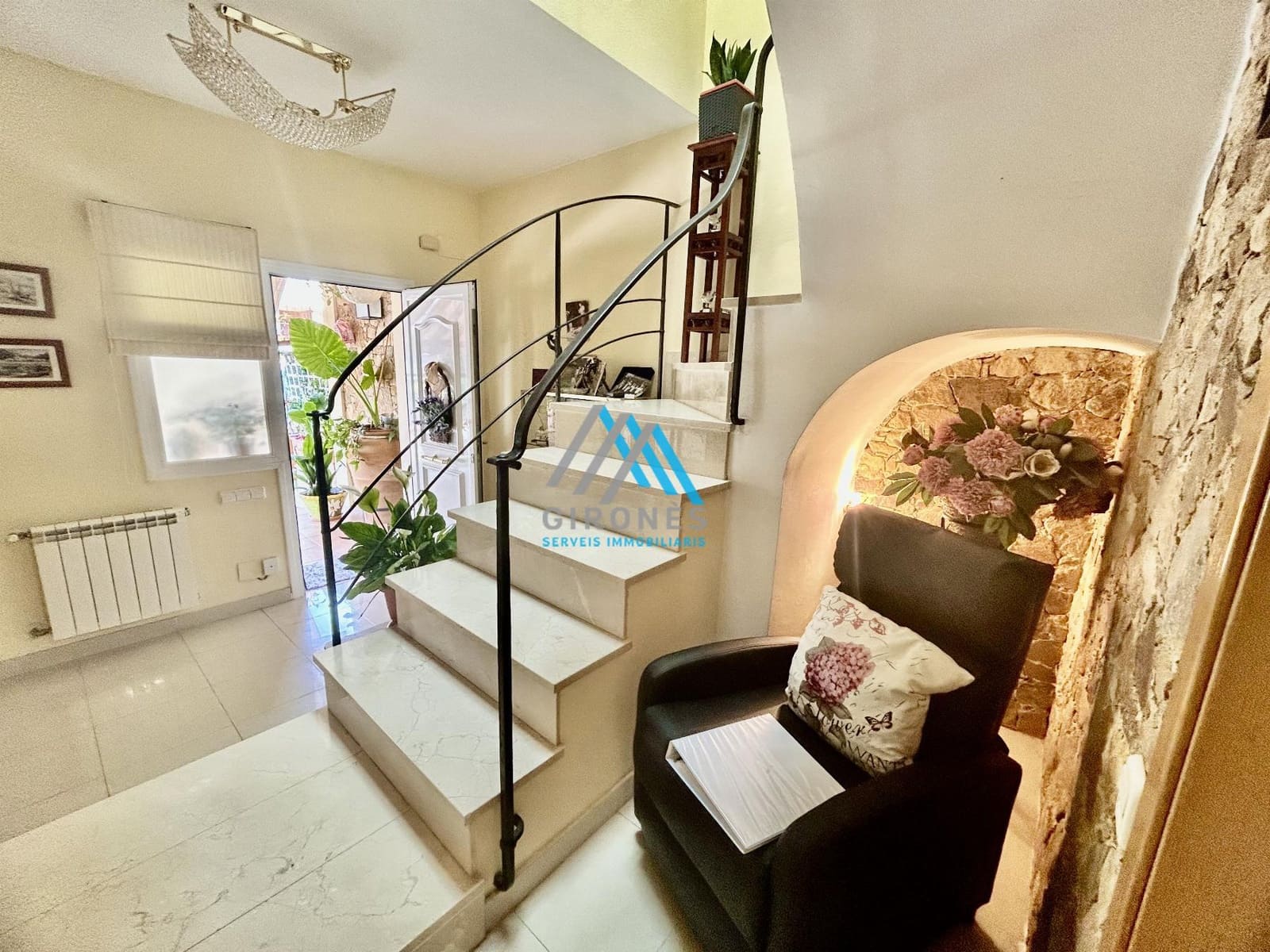 5 camera da letto Villetta Bifamiliare in vendita in Santa Cristina d'Aro con piscina - 530.000 € (Rif: 9909781)
