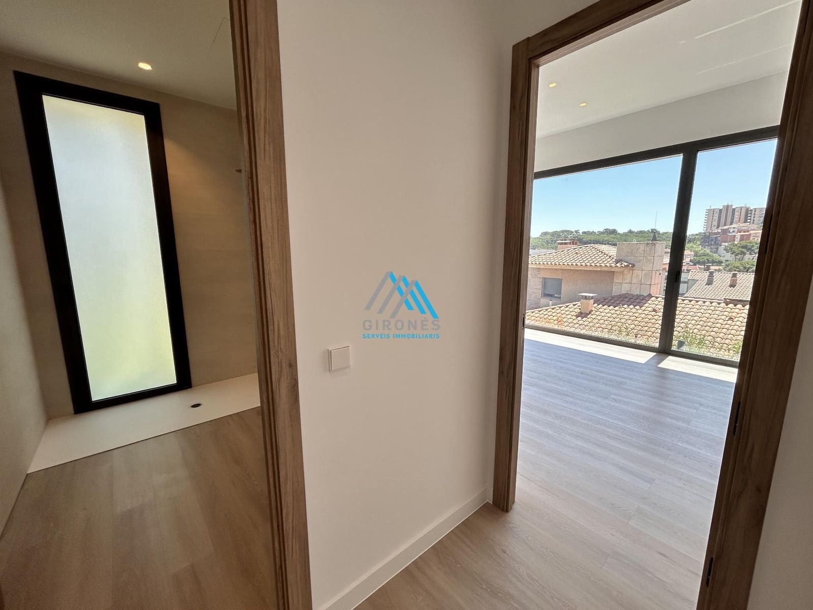 Villa for sale in S'Agaro with pool - € 1,300,000 (Ref: 9927588)
