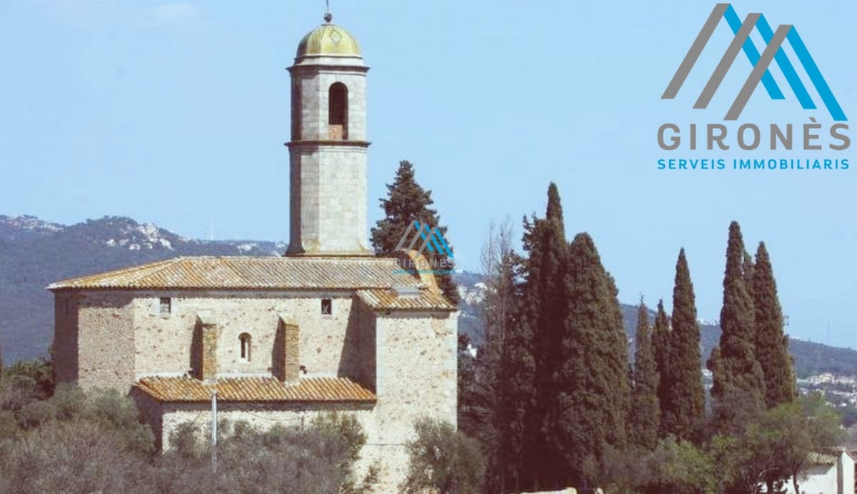 5 bedroom Commercial for sale in Santa Cristina d'Aro with garage - € 915,000 (Ref: 9950784)