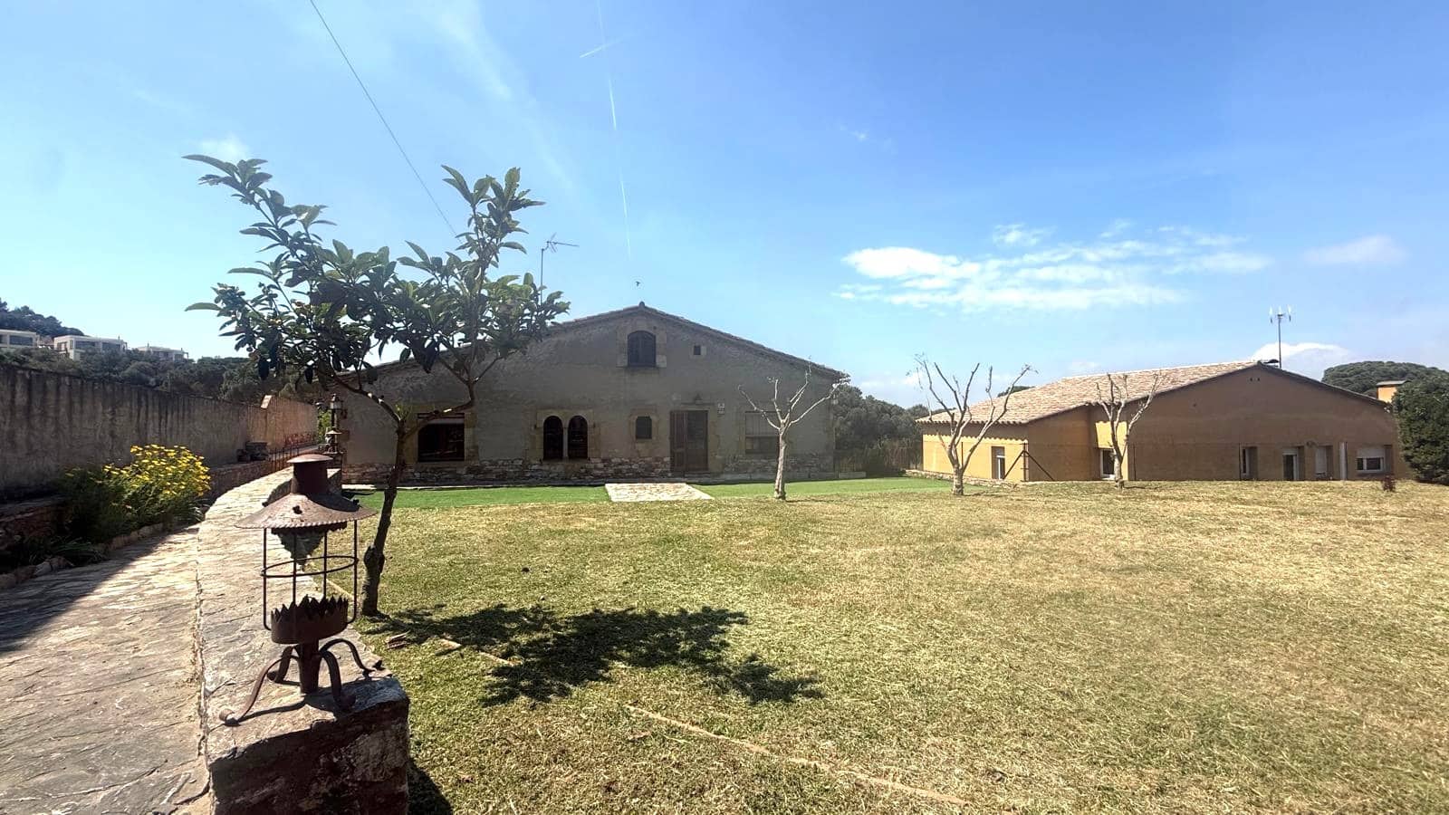Villa for sale in Begur - € 1,300,000 (Ref: 9852206)